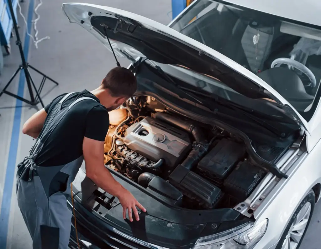 Moon Motor Services